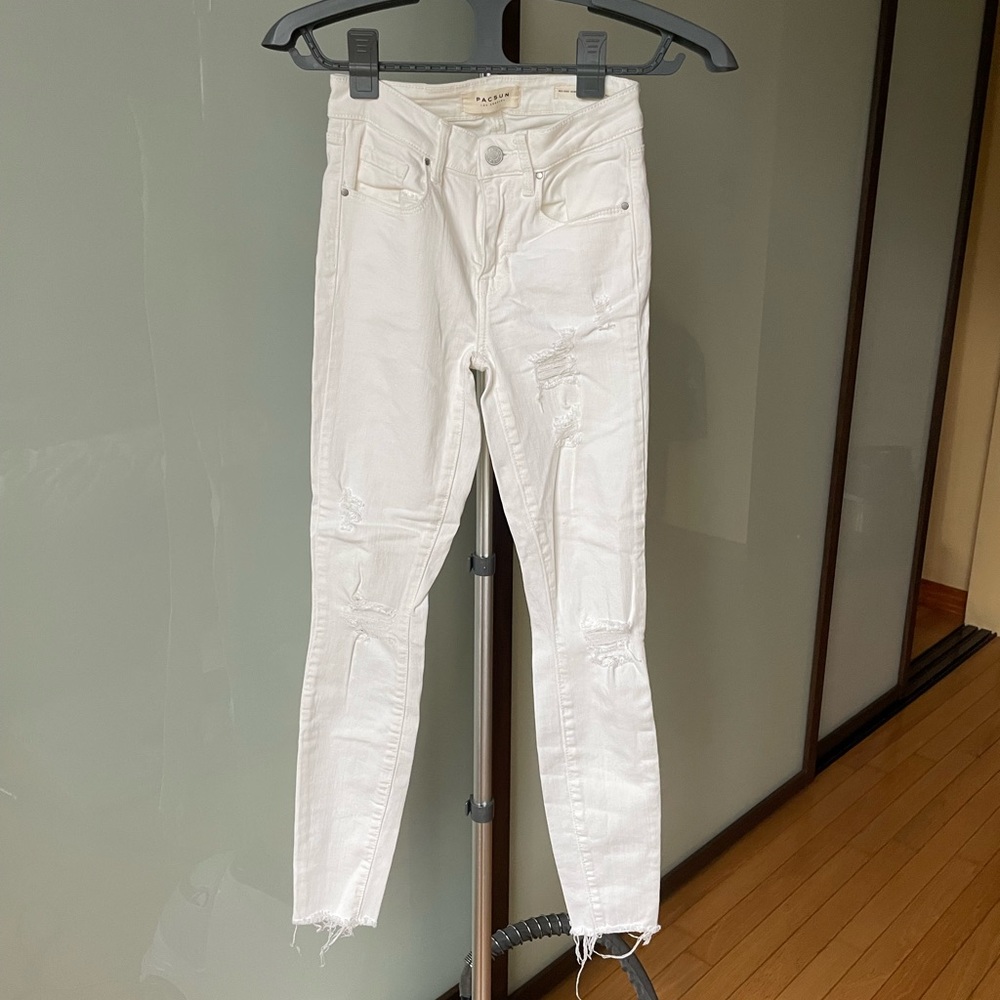 White Skinny Jeans